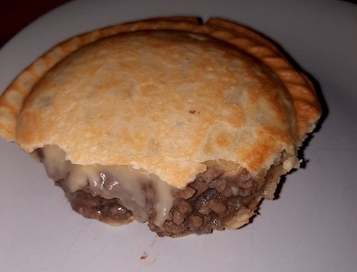 pastel de carne y queso Pastel de carne y queso